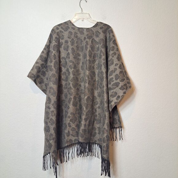 Woolrich Leopard Animal Print Cozy Blanket Wrap Shawl With Fringe Trim One Size - Picture 7 of 8
